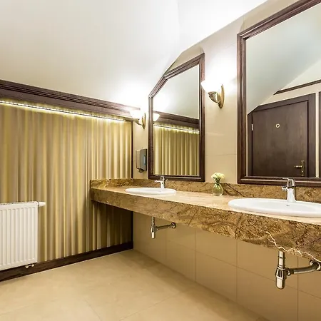 Hotel Krzyski