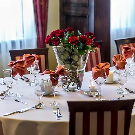 Krzyski Hotel 3*