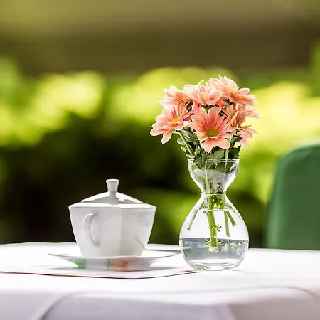 Krzyski Hotel 3*