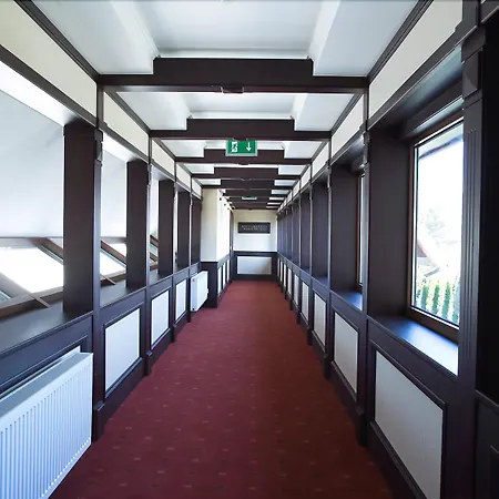 Hotel Krzyski 3*