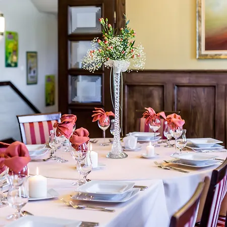 Krzyski Hotell Tarnów