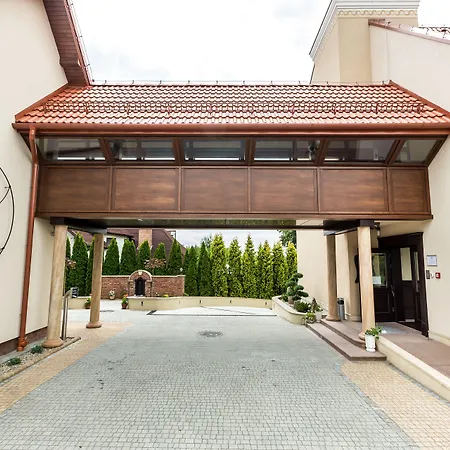 فندق Krzyski تارنوف