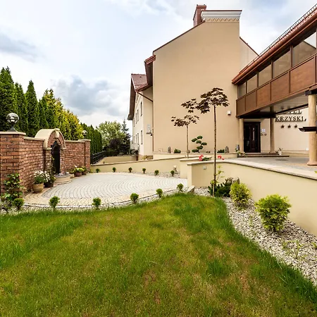 Krzyski Hotel 3*