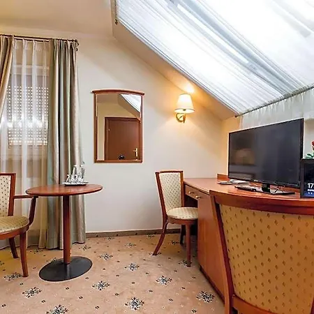 Krzyski Hotel Tarnów