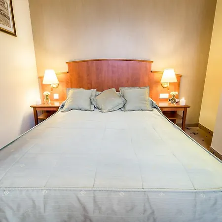 Krzyski Hotel 3*